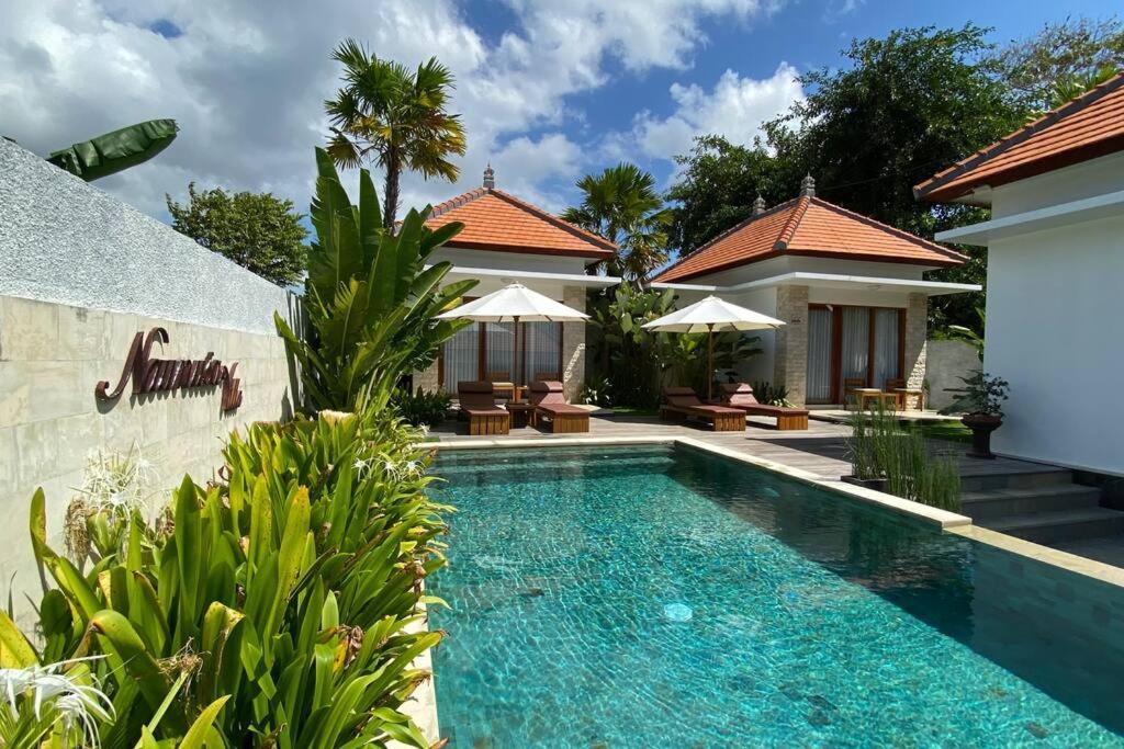Nau Nusa Villa Batununggul ภายนอก รูปภาพ