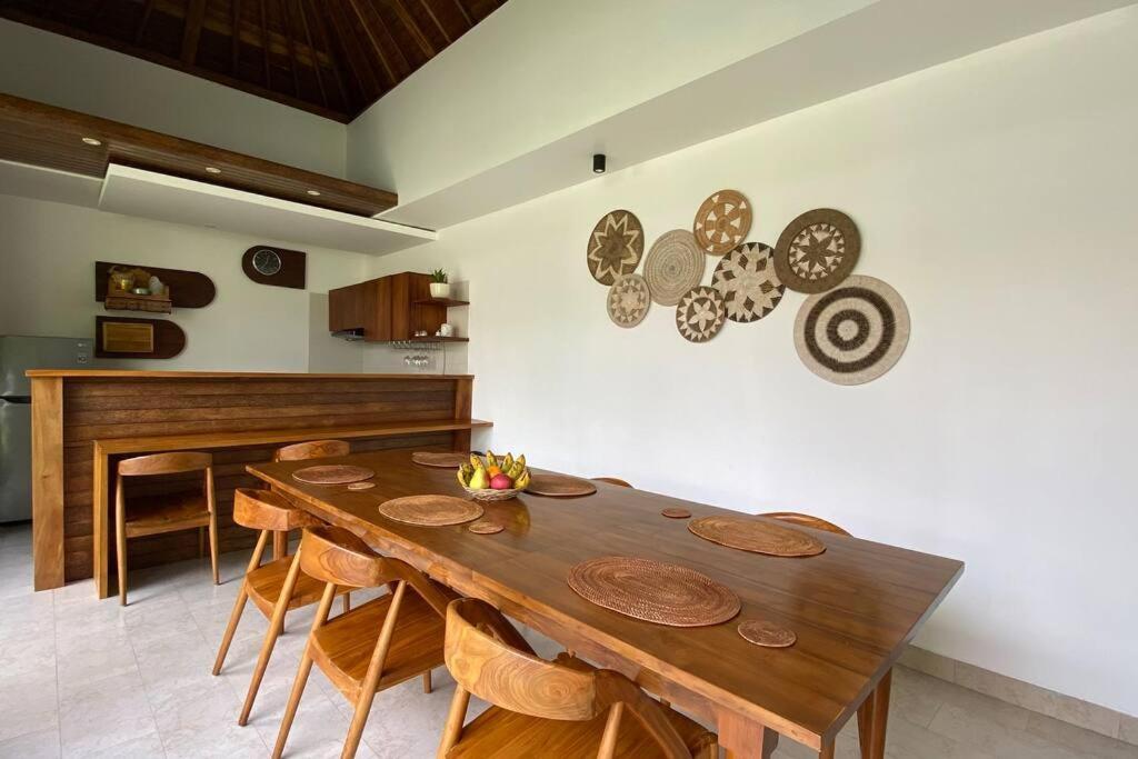 Nau Nusa Villa Batununggul ภายนอก รูปภาพ